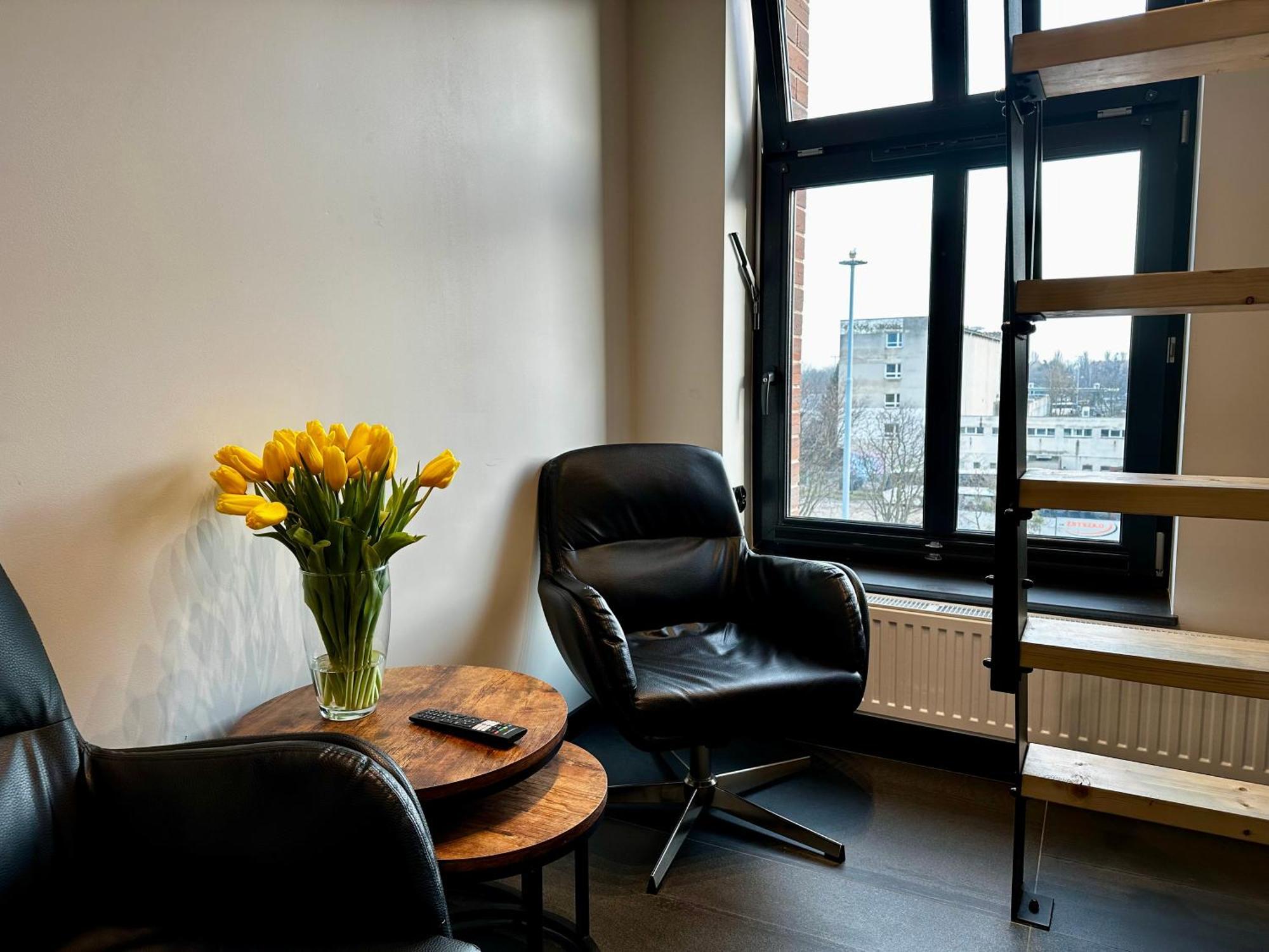 Motlawa Riverside Apartments - Boutique Stay In Gdansk Ngoại thất bức ảnh